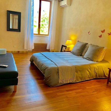 Authentique Bijou Coeur D'Orange A 2 Pas Du Theatre Antique! Villa Luaran gambar