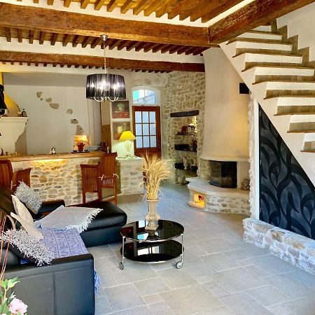 Authentique Bijou Coeur D'Orange A 2 Pas Du Theatre Antique! Villa Luaran gambar